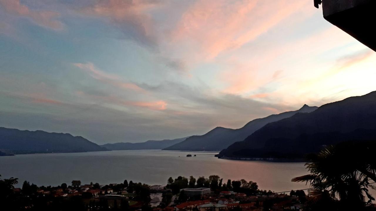 Sole & Lago-Lake Maccagno Exterior photo